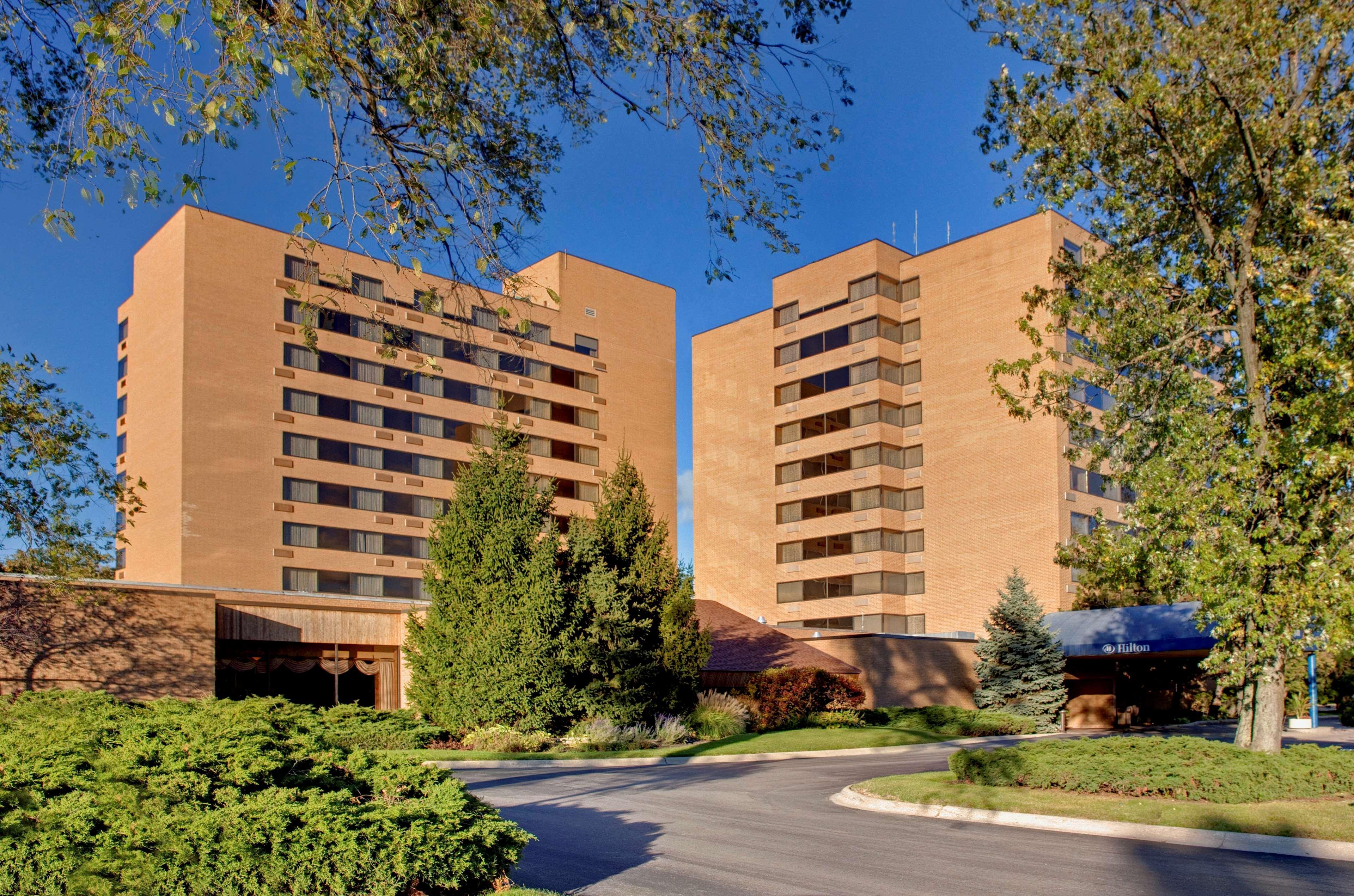 Отель Hilton Chicago/Нортбрук Экстерьер фото
